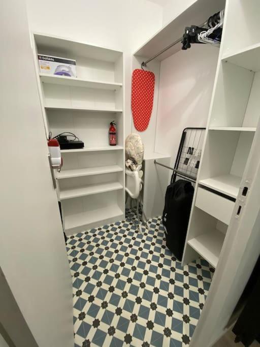 Charmant Studio Idealement Place Et Paisible ! Олорон-Сен-Мари Екстериор снимка