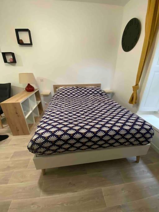 Charmant Studio Idealement Place Et Paisible ! Олорон-Сен-Мари Екстериор снимка
